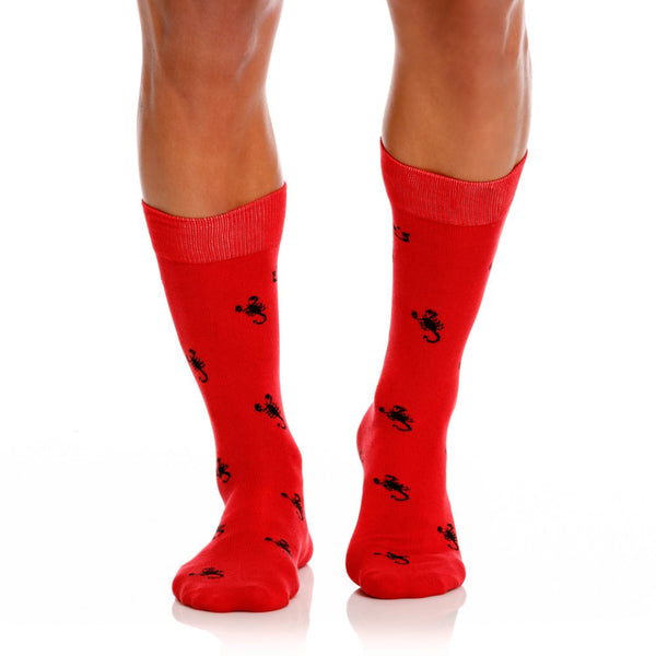 MEDIA CASUAL ALACRÁN ROJO